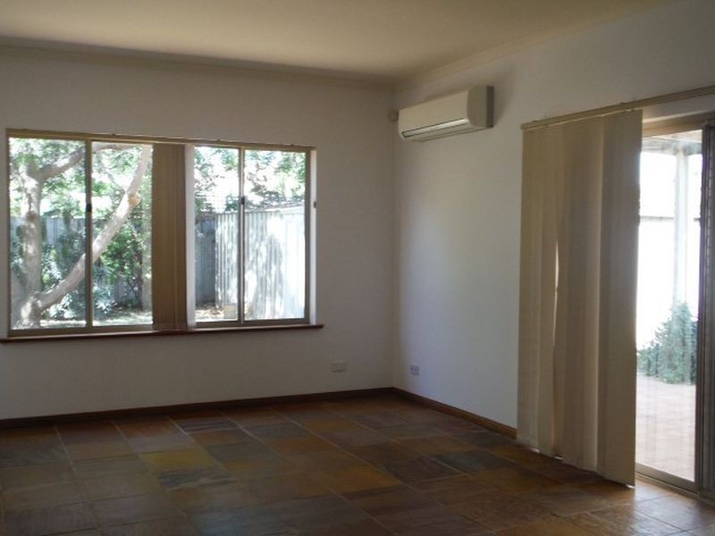 2 Hunt Street, Port Willunga SA 5173