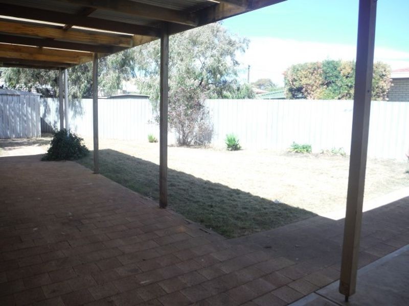 2 Hunt Street, Port Willunga SA 5173
