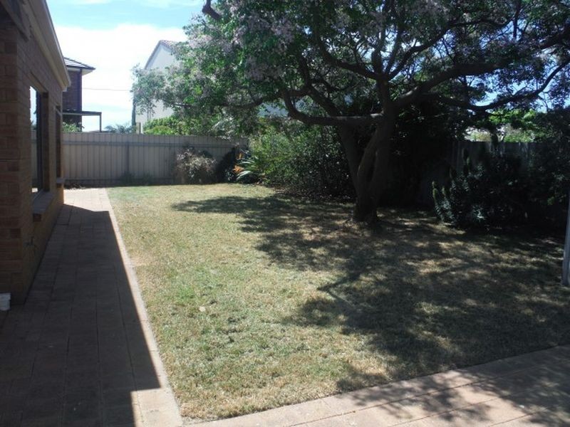 2 Hunt Street, Port Willunga SA 5173