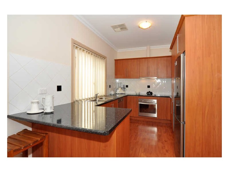 7 Oakley Crescent, Aldinga Beach SA 5173