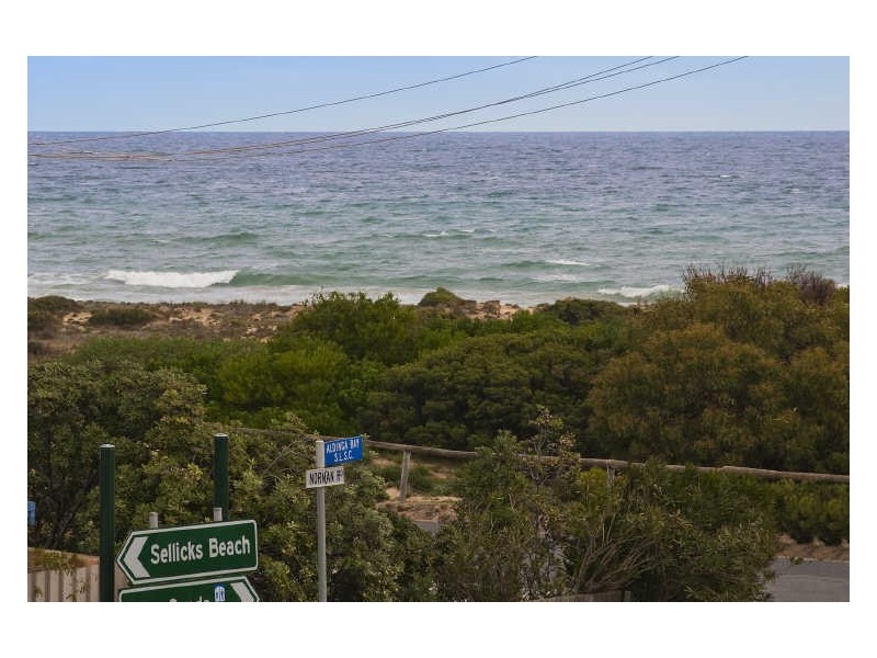 3 Norman Road, Aldinga Beach SA 5173