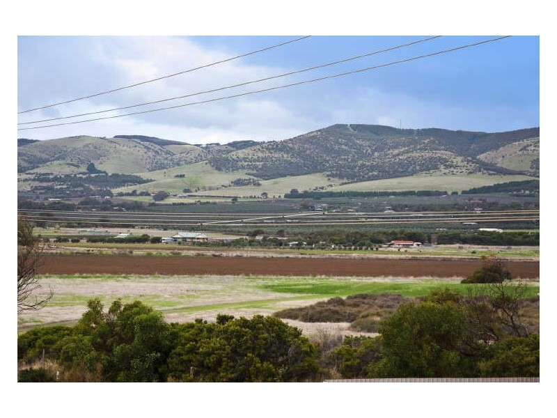 3 Norman Road, Aldinga Beach SA 5173