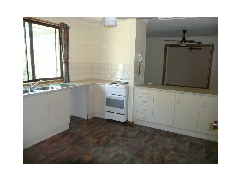99 Main Road, Mclaren Vale SA 5171
