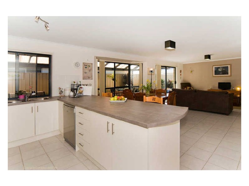 91 Kipsy Street, Aldinga Beach SA 5173
