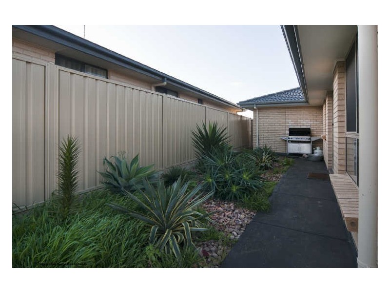 14 Halcyon Circuit, Aldinga Beach SA 5173