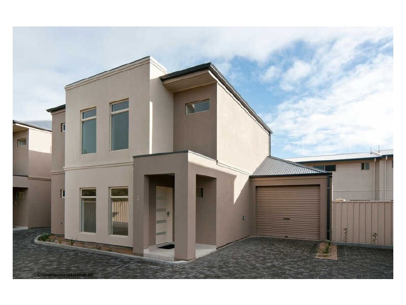 2 & 3 & 4/2 Whinnerah Avenue, Aldinga Beach SA 5173