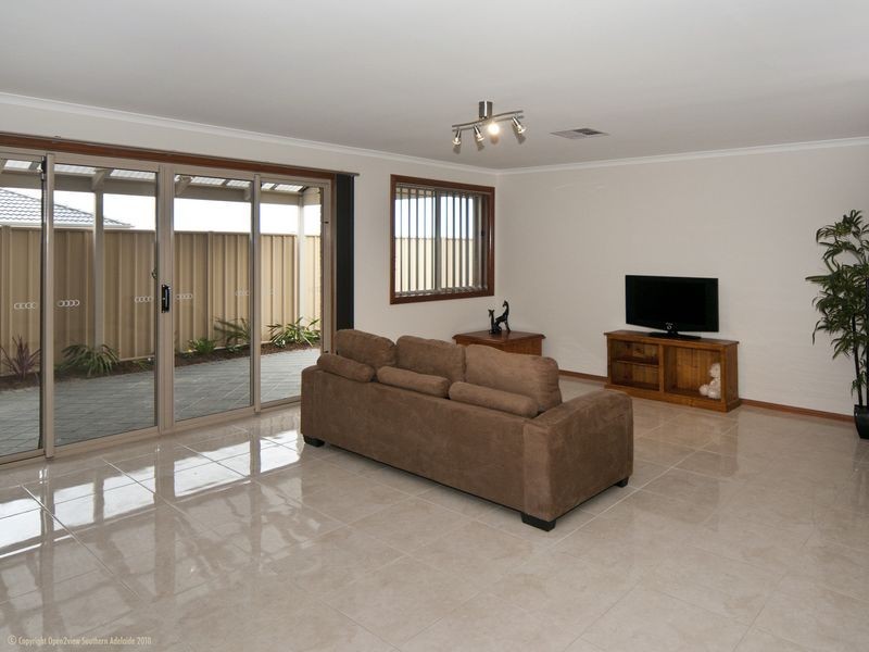 33 Whistlers Avenue, Aldinga Beach SA 5173