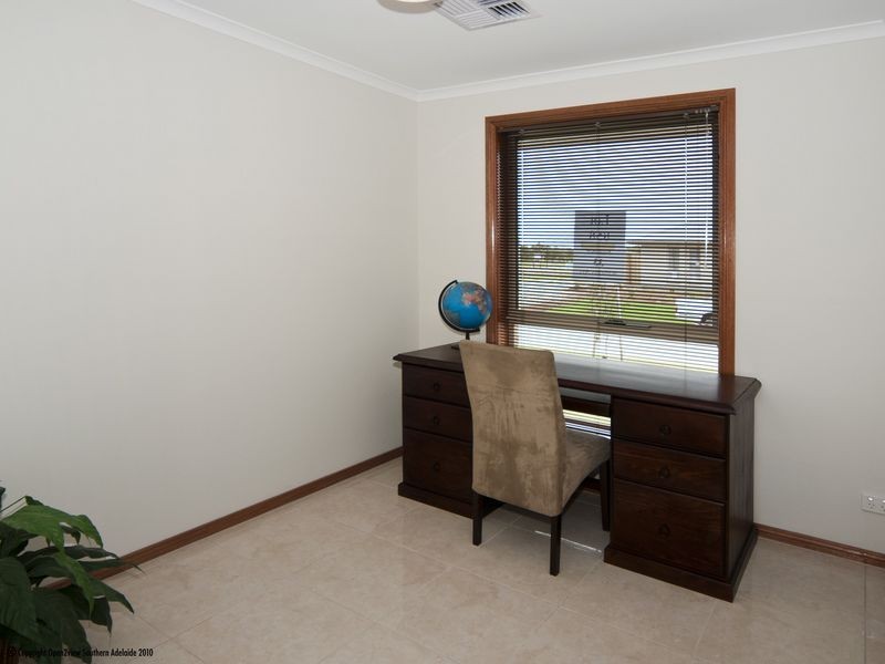 33 Whistlers Avenue, Aldinga Beach SA 5173