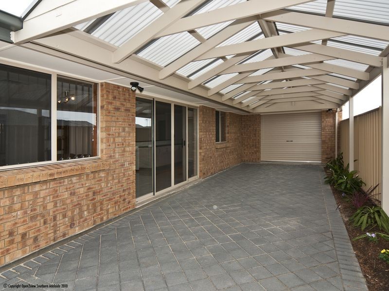 33 Whistlers Avenue, Aldinga Beach SA 5173