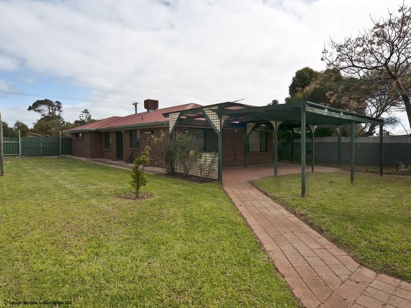 11 Stirling Crescent, Aldinga Beach SA 5173