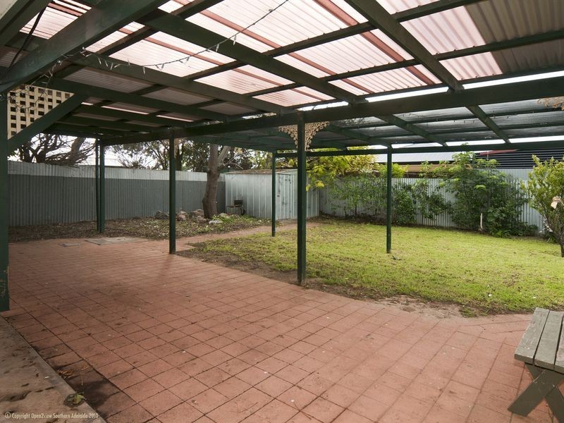 11 Stirling Crescent, Aldinga Beach SA 5173