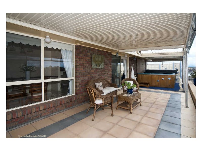 24 Augusta Drive, Seaford Rise SA 5169