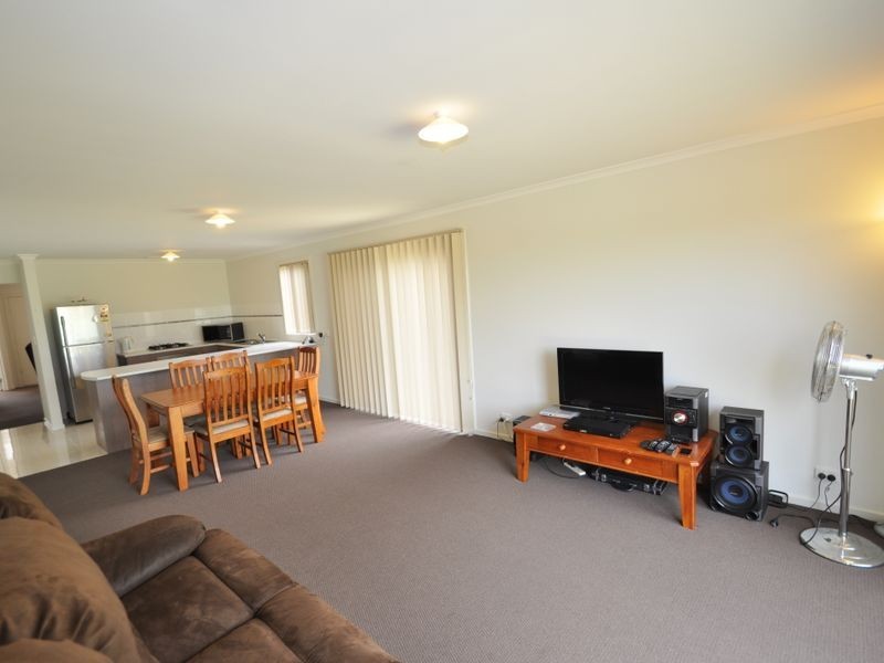 6 Moss Court, Aldinga Beach SA 5173