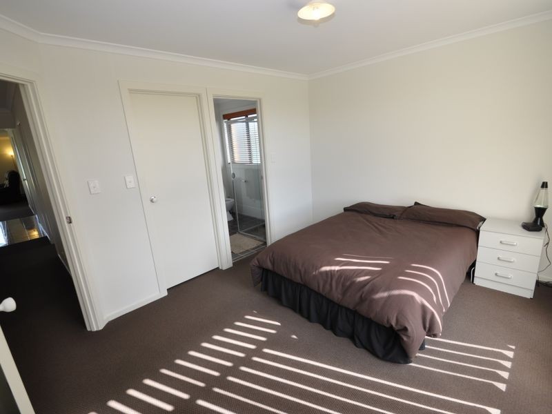 6 Moss Court, Aldinga Beach SA 5173