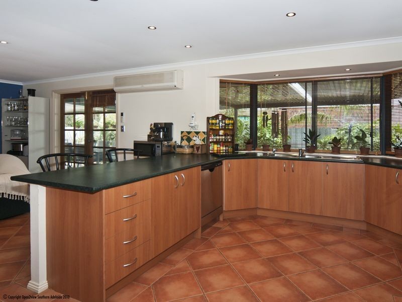 37 Belair Avenue, Port Willunga SA 5173