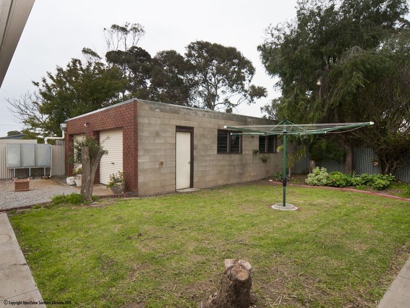 2 Sims Road, Aldinga Beach SA 5173