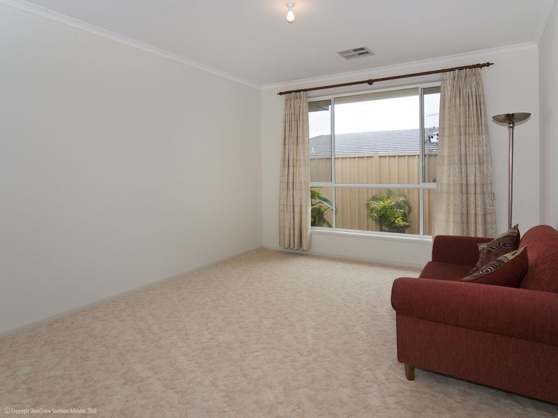 9 Knoll Avenue, Aldinga Beach SA 5173