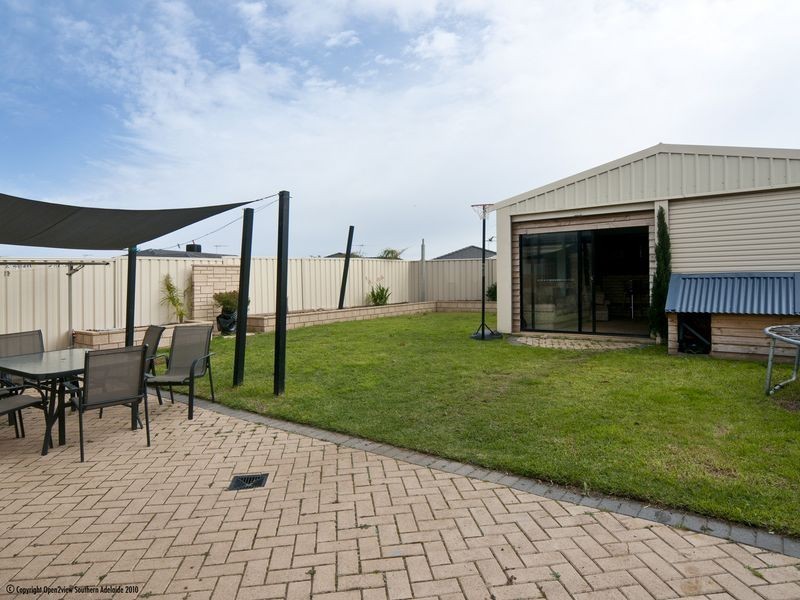 15 Blue Bay Avenue, Aldinga Beach SA 5173