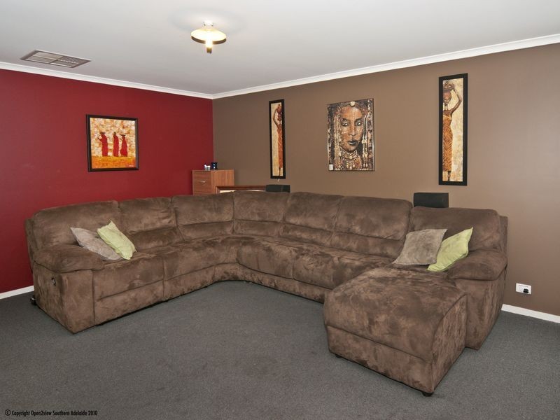 15 Blue Bay Avenue, Aldinga Beach SA 5173