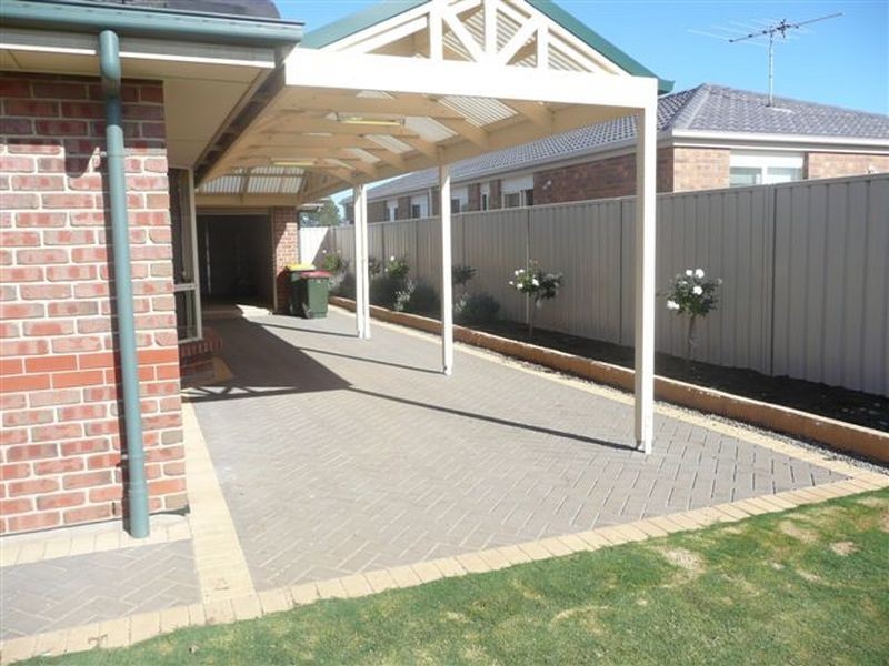 27 Periwinkle Drive, Aldinga Beach SA 5173