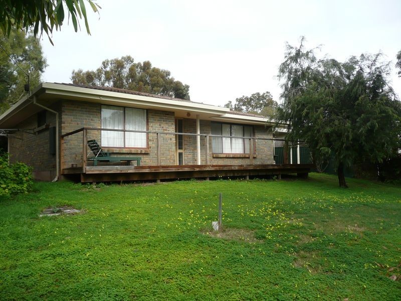 26 Port Road, Port Willunga SA 5173