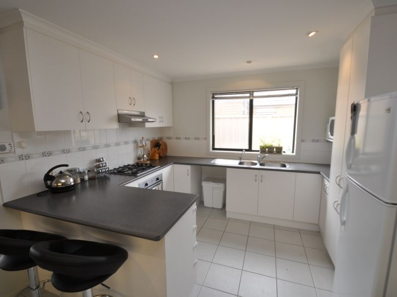 28 Blue Bay Avenue, Aldinga Beach SA 5173