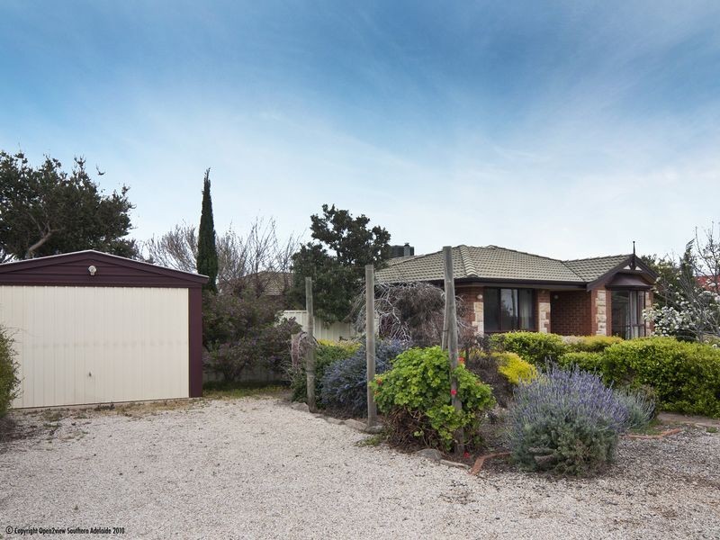 1 Hunt Street, Port Willunga SA 5173