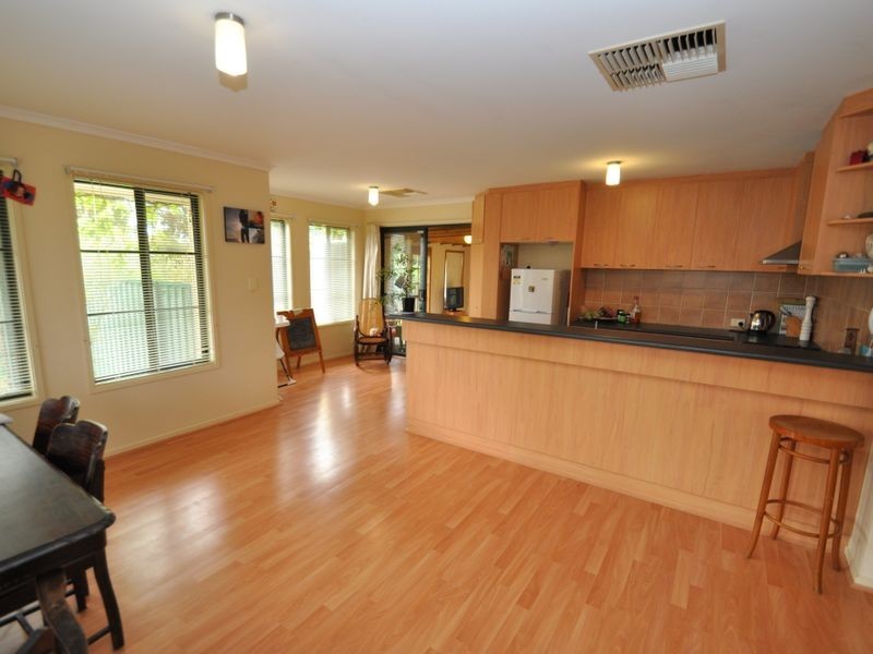 10 White Court, Aldinga Beach SA 5173