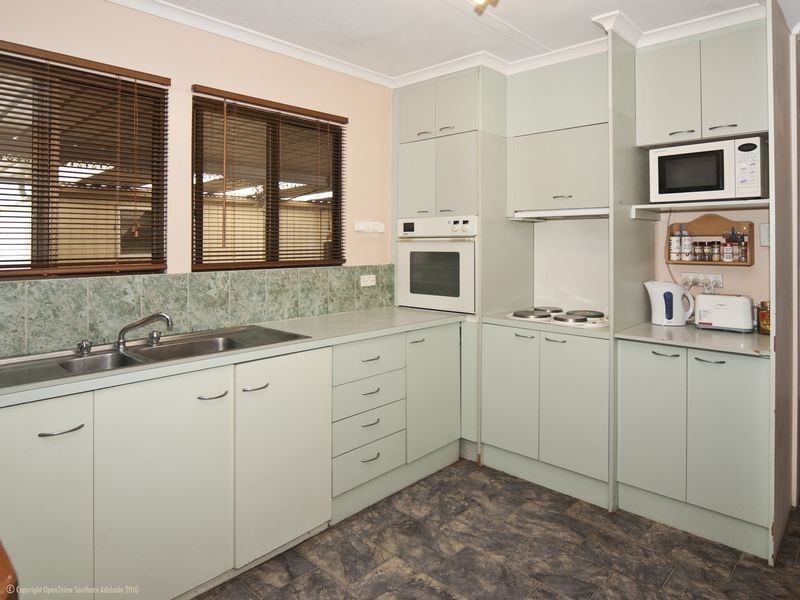 15 Stock Street, Aldinga Beach SA 5173