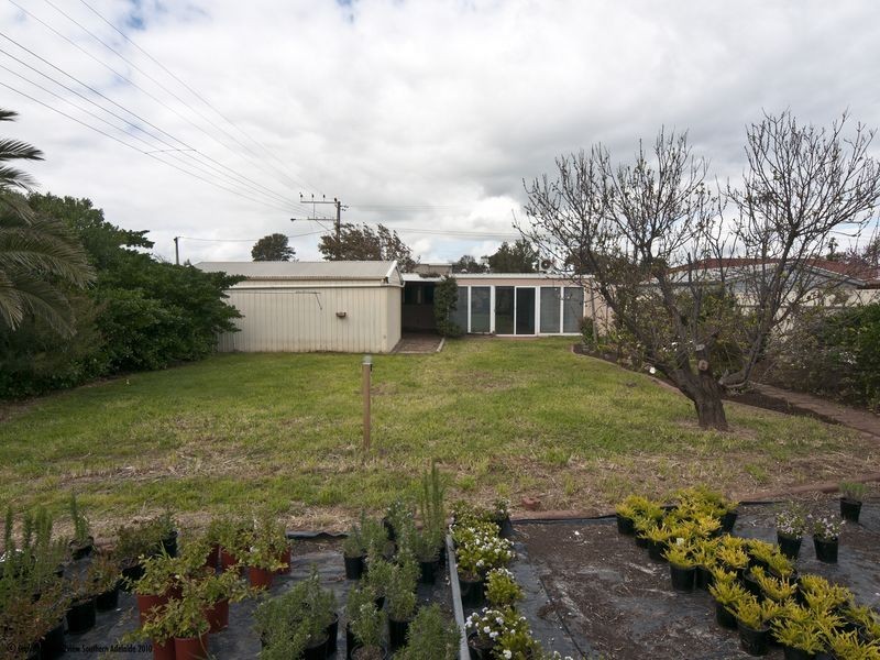 15 Stock Street, Aldinga Beach SA 5173