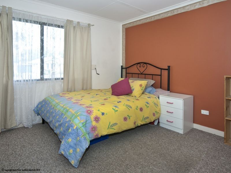 15 Stock Street, Aldinga Beach SA 5173