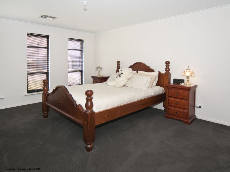 6 Whistlers Avenue, Aldinga Beach SA 5173