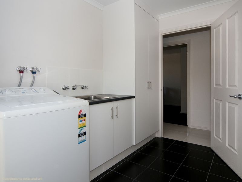 6 Whistlers Avenue, Aldinga Beach SA 5173