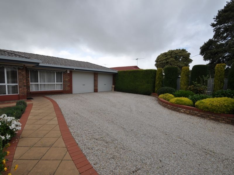 21 Croser Avenue, Aldinga Beach SA 5173