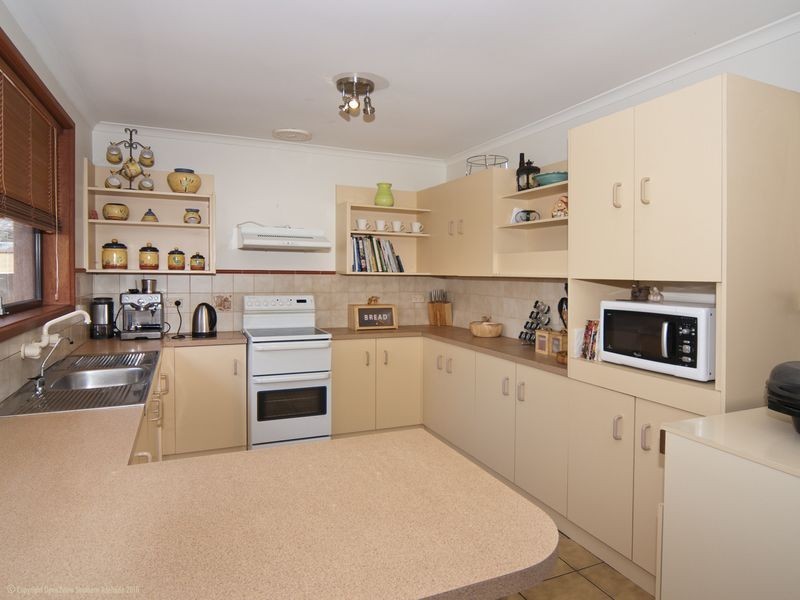 25 Walthamstowe Rd, Old Noarlunga SA 5168