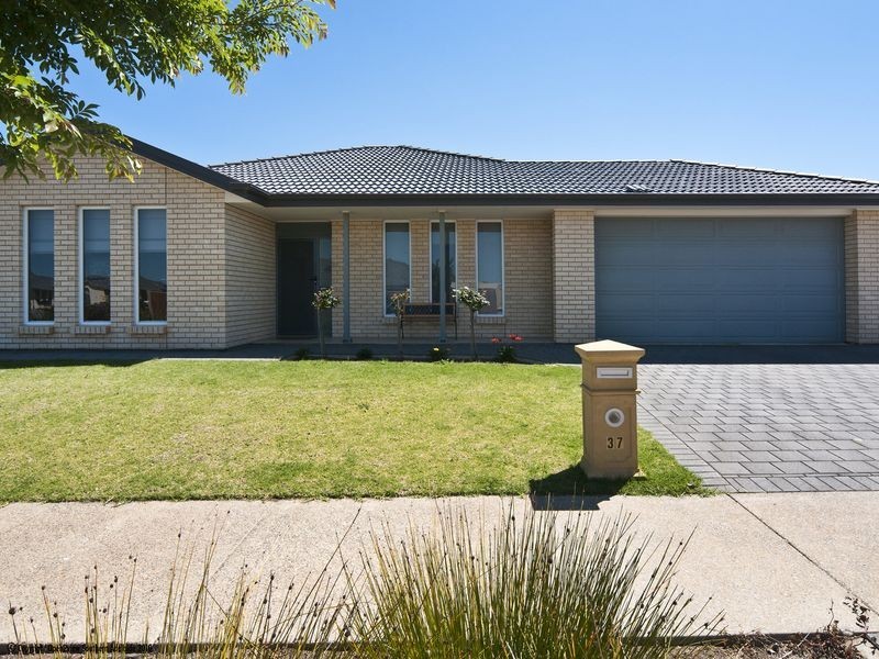 37 Basin Street, Aldinga Beach SA 5173