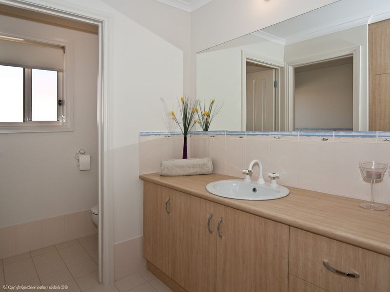 9 Offshore Ave, Aldinga Beach SA 5173