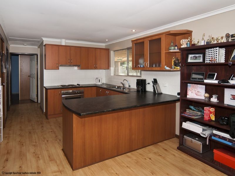 40 Shelly Avenue, Port Willunga SA 5173