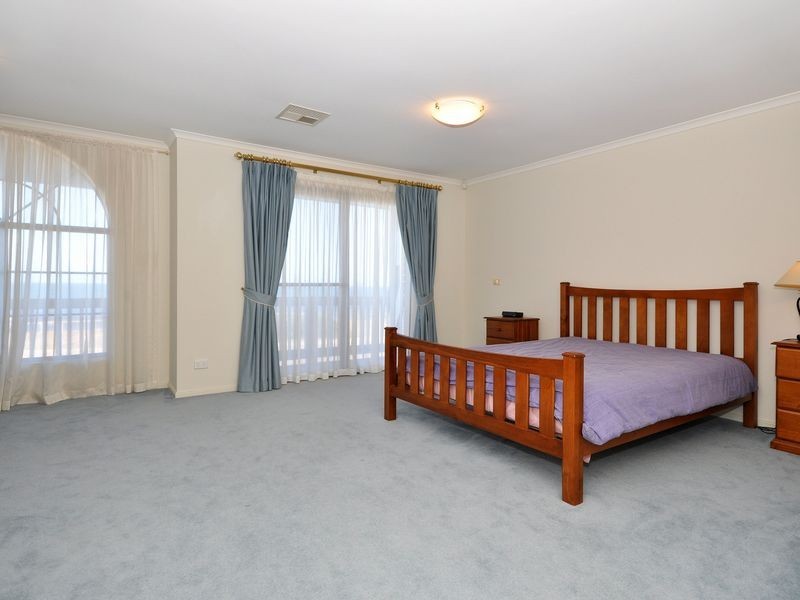 122 Esplanade, Aldinga Beach SA 5173