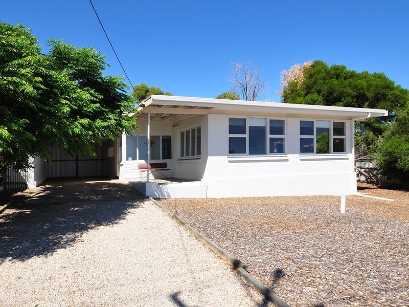 6 Robert Street, Sellicks Beach SA 5174