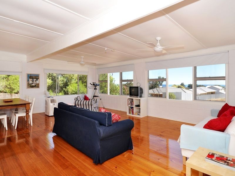 6 Robert Street, Sellicks Beach SA 5174