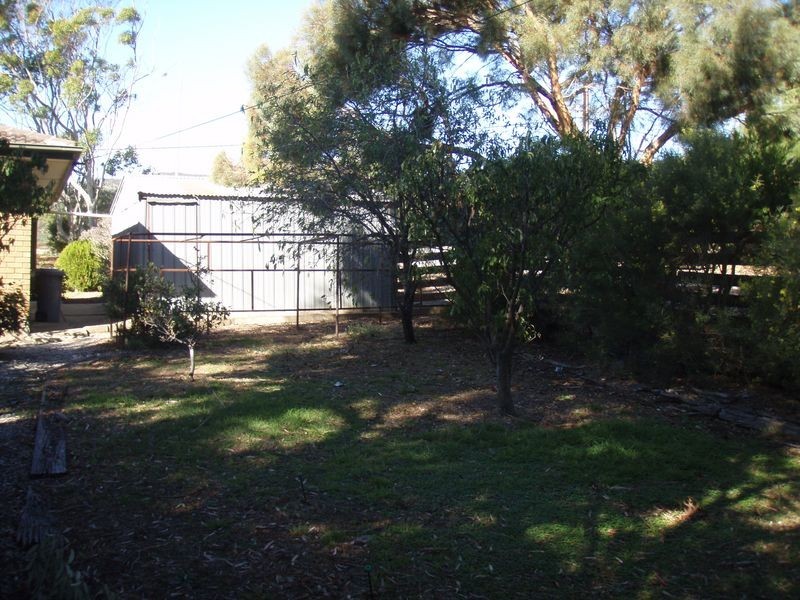 33-35 Renfrew Rd, Sellicks Beach SA 5174