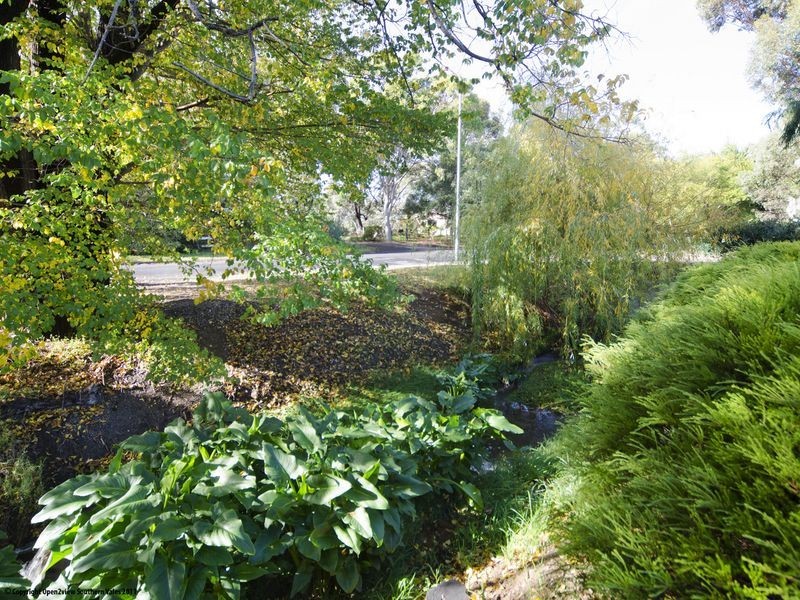 1 Kernick Avenue, Willunga SA 5172