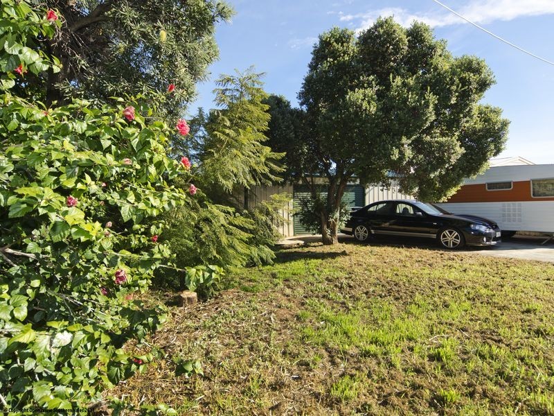 5 Morrow Rd, Christies Beach SA 5165