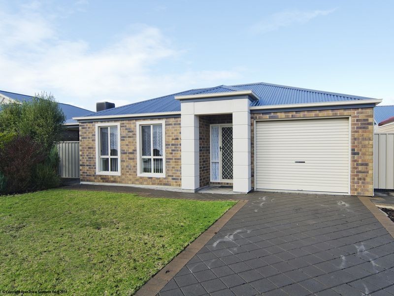 23 Barracoota Crescent, Aldinga Beach SA 5173