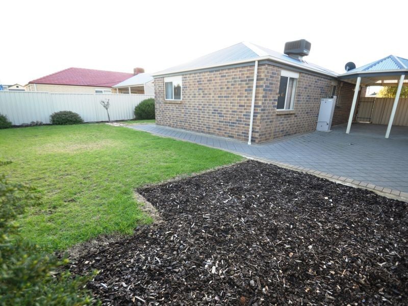 23 Barracoota Crescent, Aldinga Beach SA 5173