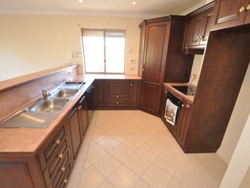 12 Butterworth Road, Aldinga Beach SA 5173