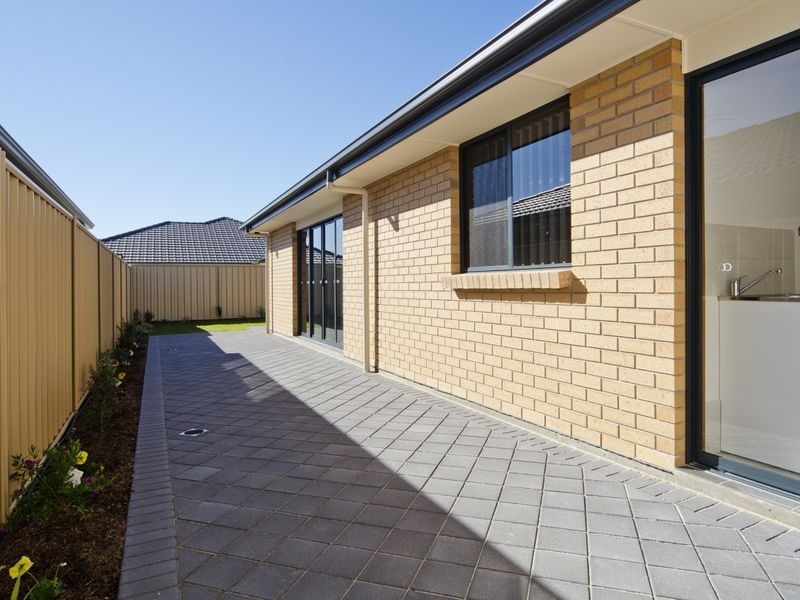 31 Whistlers Ave, Aldinga Beach SA 5173