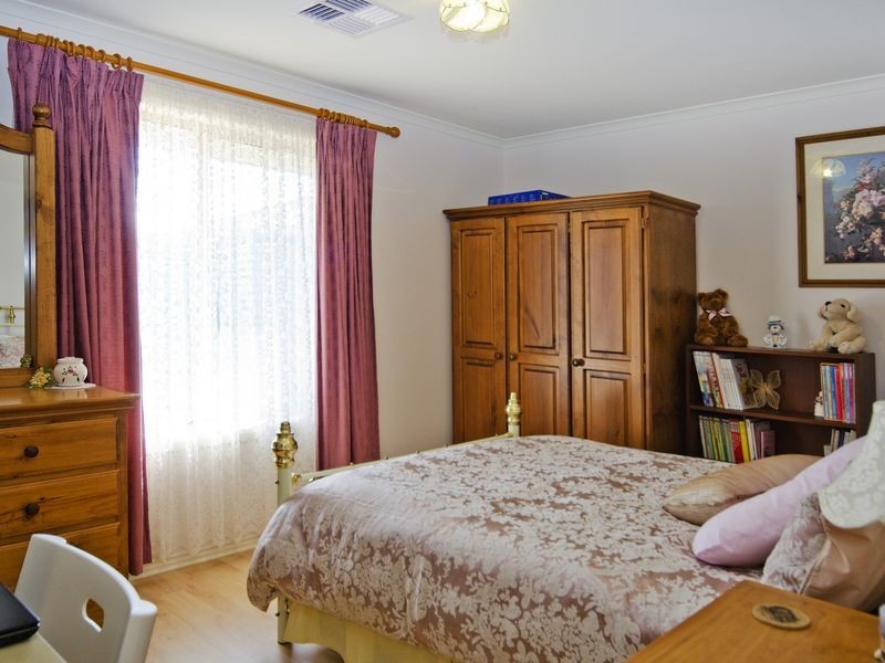 42 Emerald Boulevard, Aldinga Beach SA 5173