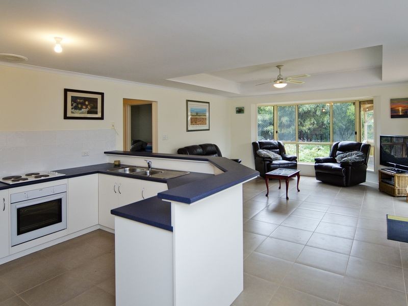 17 Boomerang Avenue, Aldinga Beach SA 5173